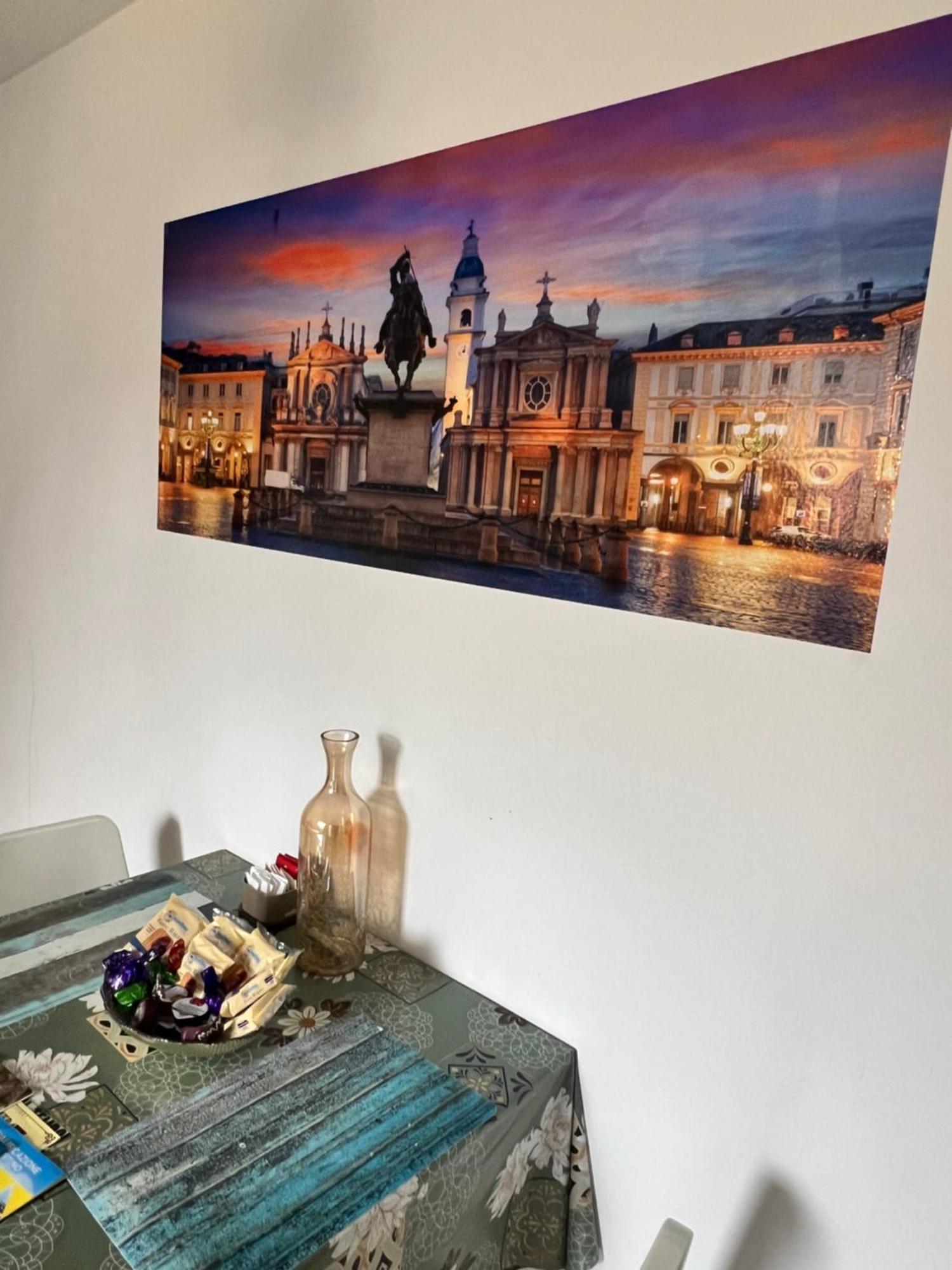 Sweet Apt Piazza Statuto 9 Nel Pieno Centro Di Torino Kültér fotó