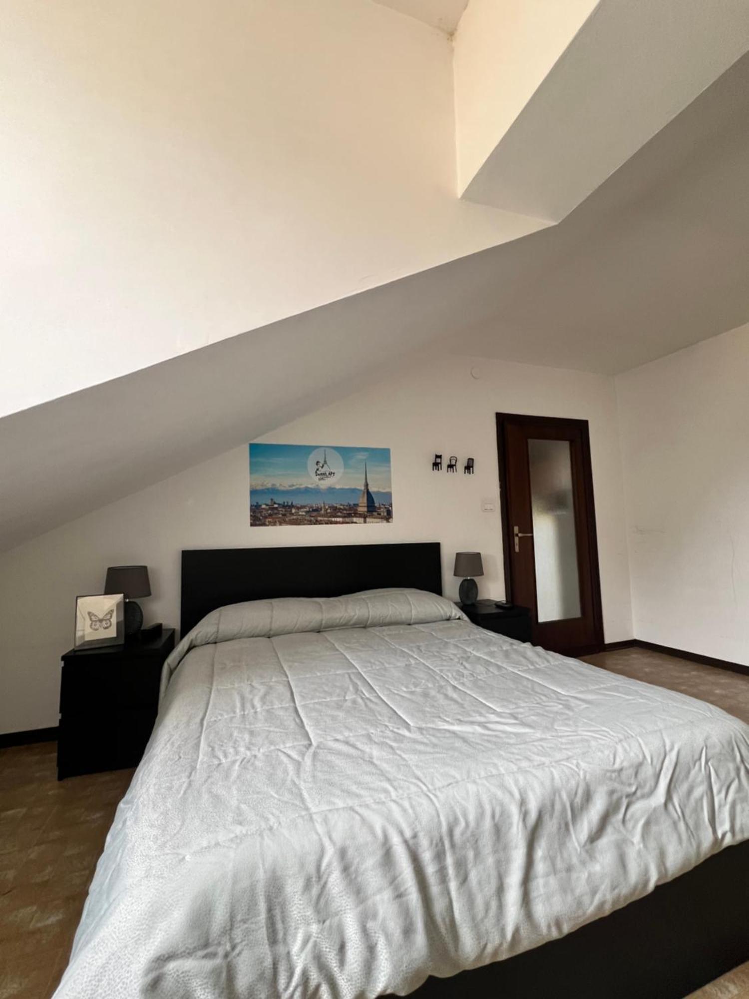 Sweet Apt Piazza Statuto 9 Nel Pieno Centro Di Torino Kültér fotó